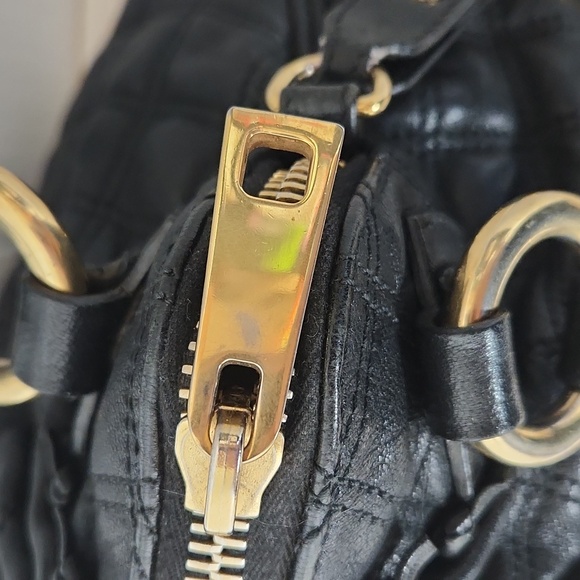 Marc Jacobs quilted leather small Cecilia bag purse black gold chain hardware - Picture 5 of 16